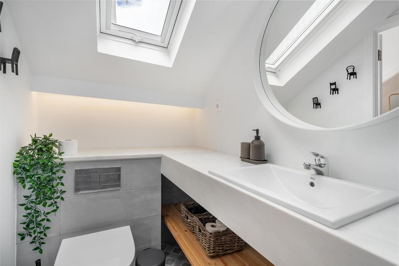 Whome Riverside View 2-Bed For Remote Workers & Digital Nomads Lisbon Exterior photo
